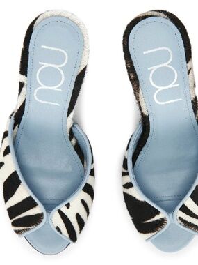 NOU The Mule in Zebra Ponyhair (42)